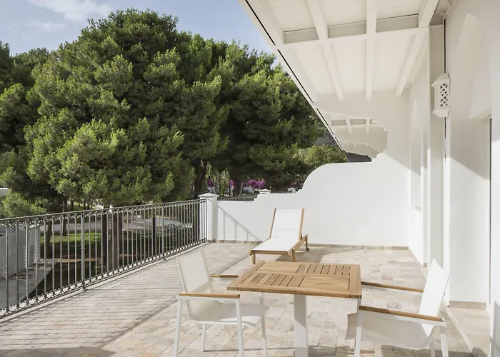 Falkensteiner Capo Boi Otel