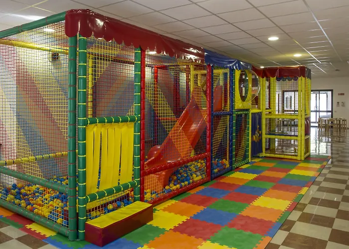 Falkensteiner Capo Boi Otel