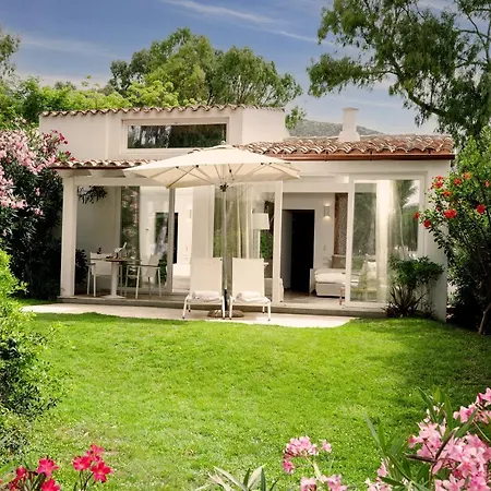 Otel Falkensteiner Capo Boi Villasimius