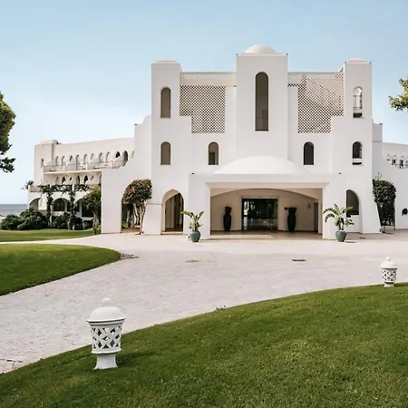 Falkensteiner Capo Boi Otel 5*