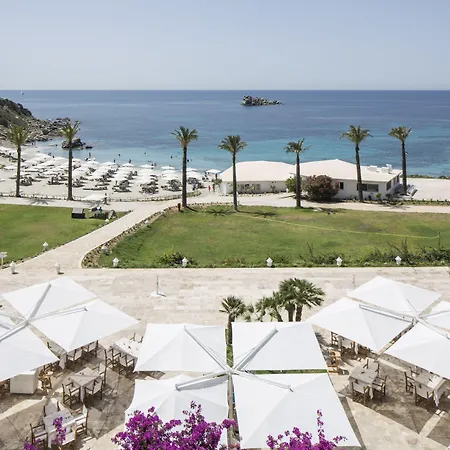 卡波博伊法肯斯特诺度假酒店 维拉西米乌斯