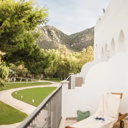 Falkensteiner Capo Boi 5* Villasimius