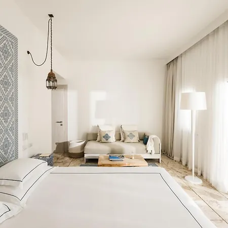 Falkensteiner Capo Boi מלון