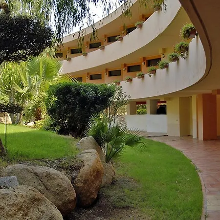 Falkensteiner Capo Boi 5* Villasimius