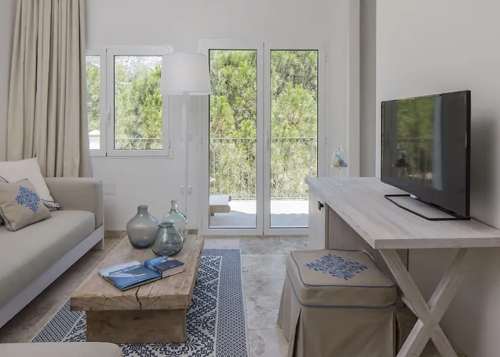 Falkensteiner Capo Boi Otel 5*