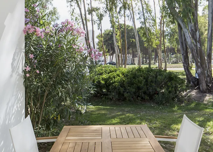 Falkensteiner Capo Boi 5* Villasimius