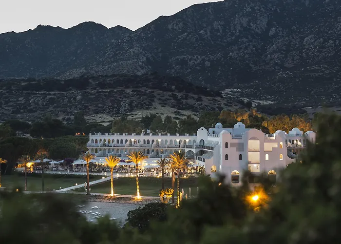 Otel Falkensteiner Capo Boi 5*