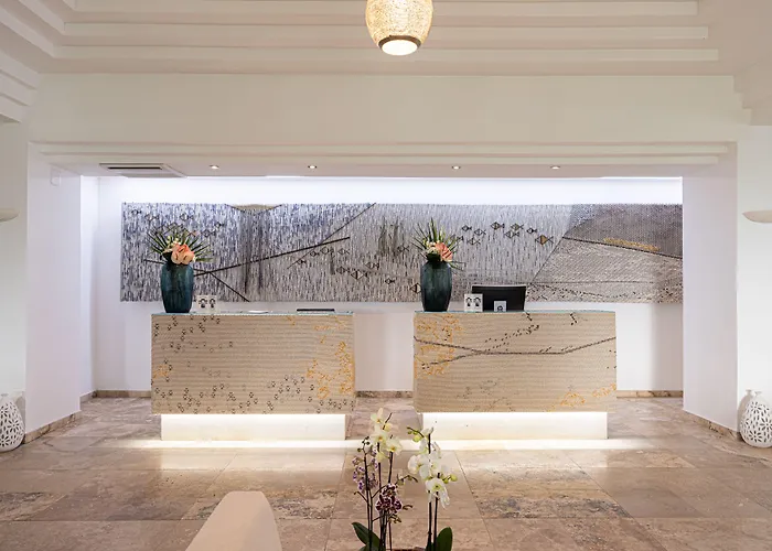 Otel Falkensteiner Capo Boi