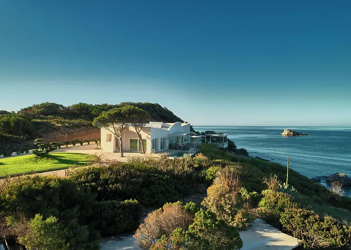 Otel Falkensteiner Capo Boi 5*