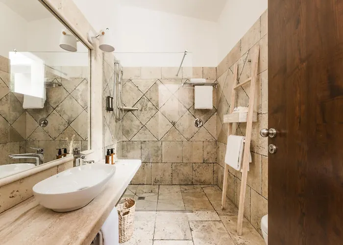 מלון Falkensteiner Capo Boi 5*